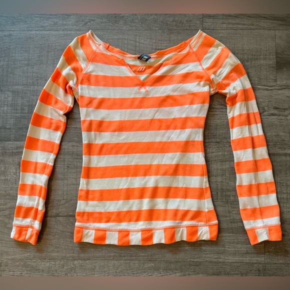 West We Surf Orange & Beige Striped V Neck Long Sleeve Pull Over Top Size 6 - Picture 1 of 8